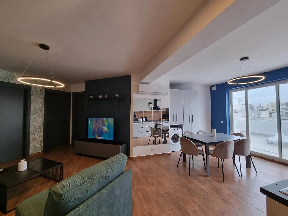 Korzo Suites Msida Luxury Penthouse With Pool