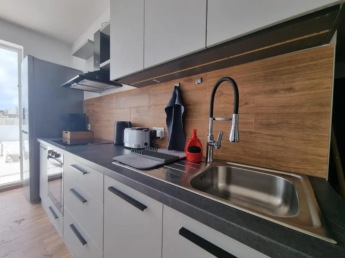 Apartment Korzo Suites Msida Luxury Penthouse With Pool