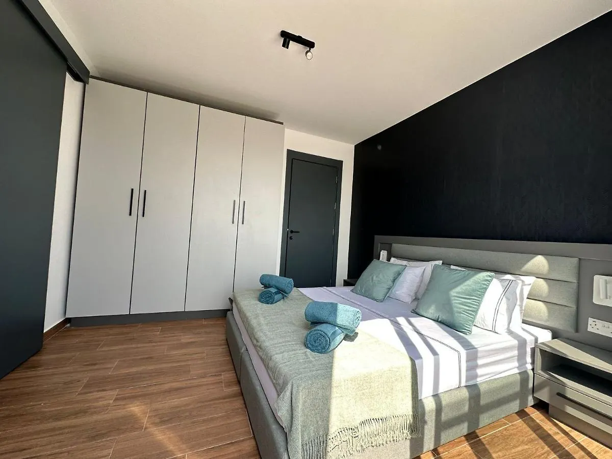 Korzo Suites Msida Luxury Penthouse With Pool Lägenhet